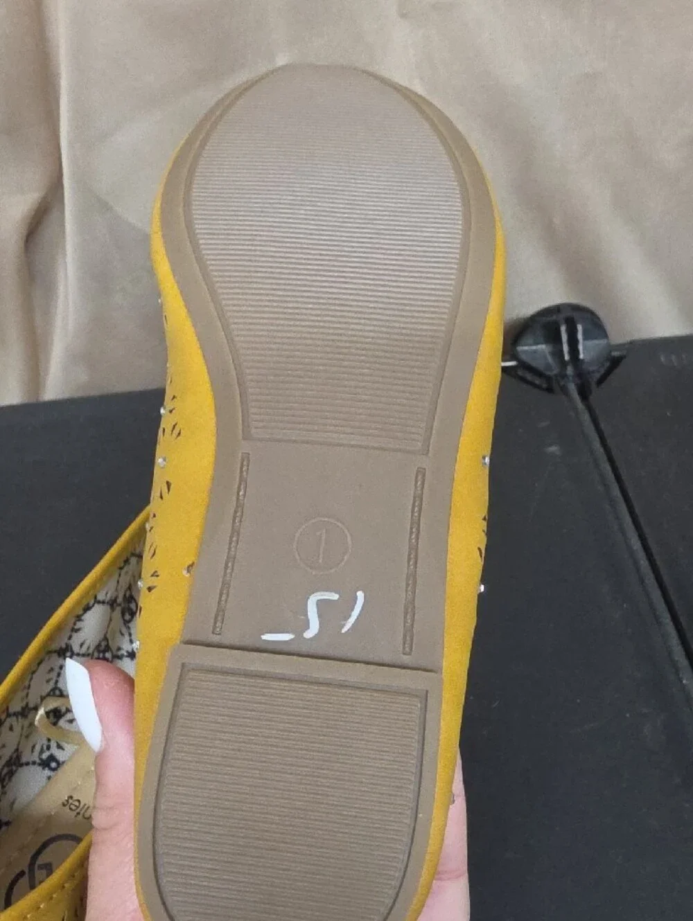 Brand New, Daisy Fuentes Girls Size 1 Mustard Yellow Ballet Flats W/Diamond Gems